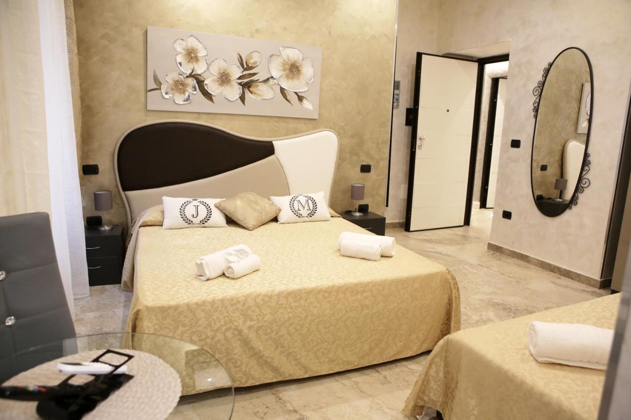Jadore Monic Rome Exterior photo