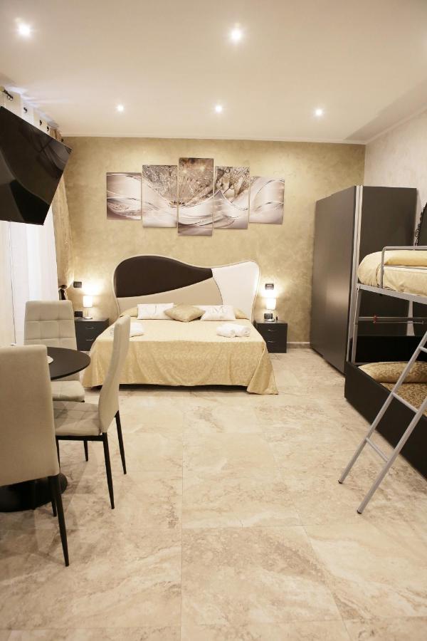 Jadore Monic Rome Exterior photo